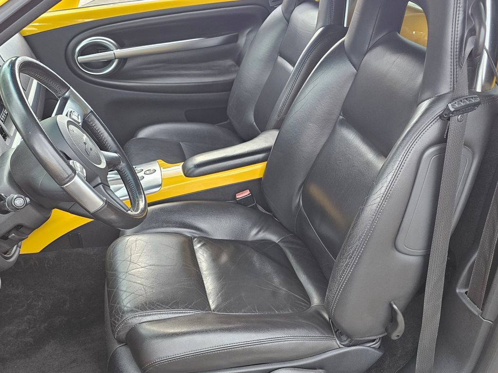 Used 2006 Chevrolet SSR w/ Preferred Equipment Group RWD image 15