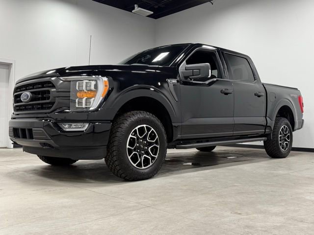 Used 2023 Ford F150 XLT w/ Equipment Group 302A High image 5