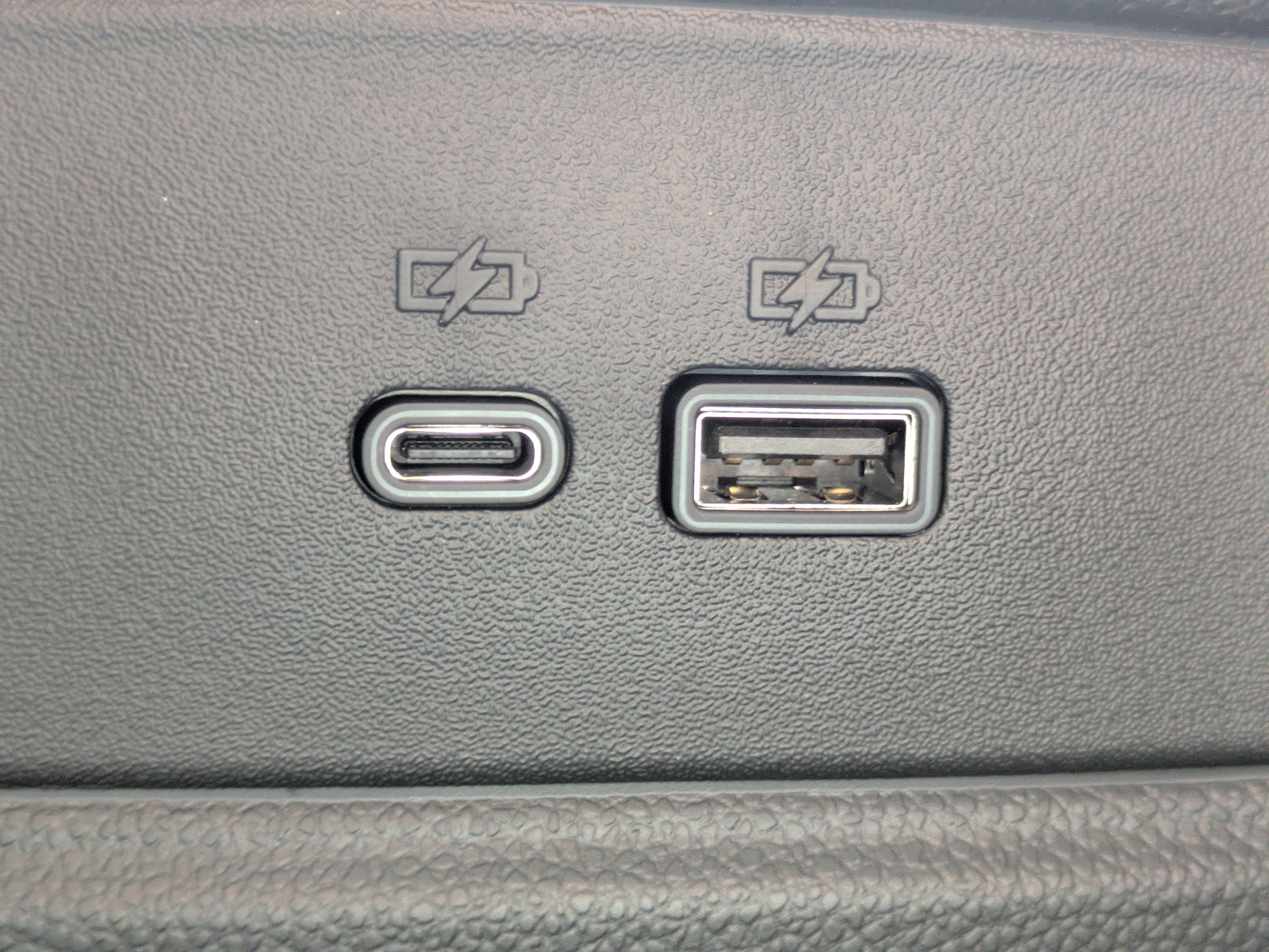 New 2025 Chevrolet Trax LT w/ Driver Confidence Package image 8