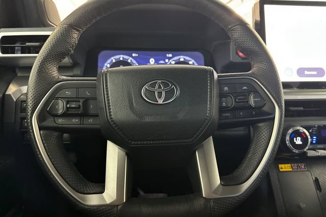 Used 2024 Toyota Tacoma TRD Off-Road w/ TRD Off Road Premium Package AWD/4WD image 26