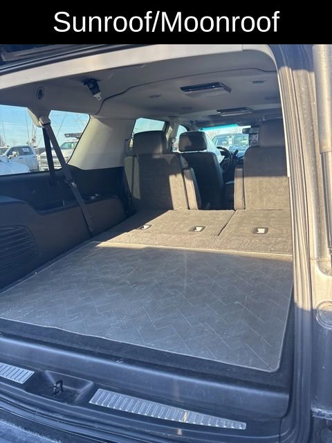 Used 2019 GMC Yukon XL Denali image 3