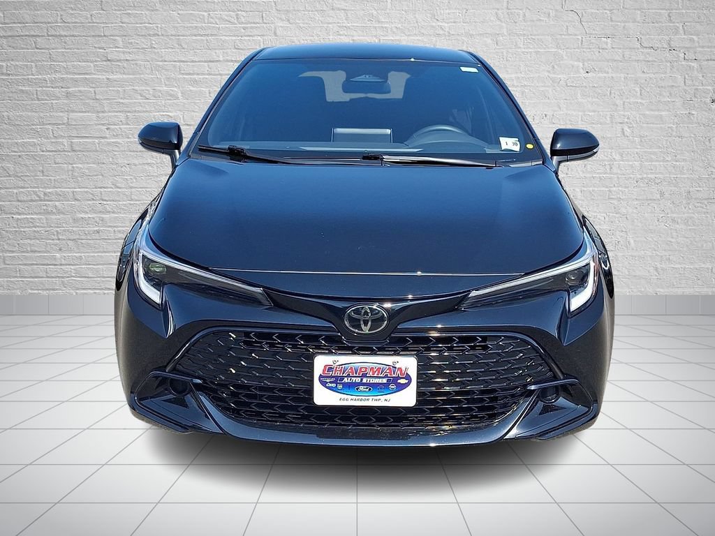 Used 2025 Toyota Corolla SE FWD image 2