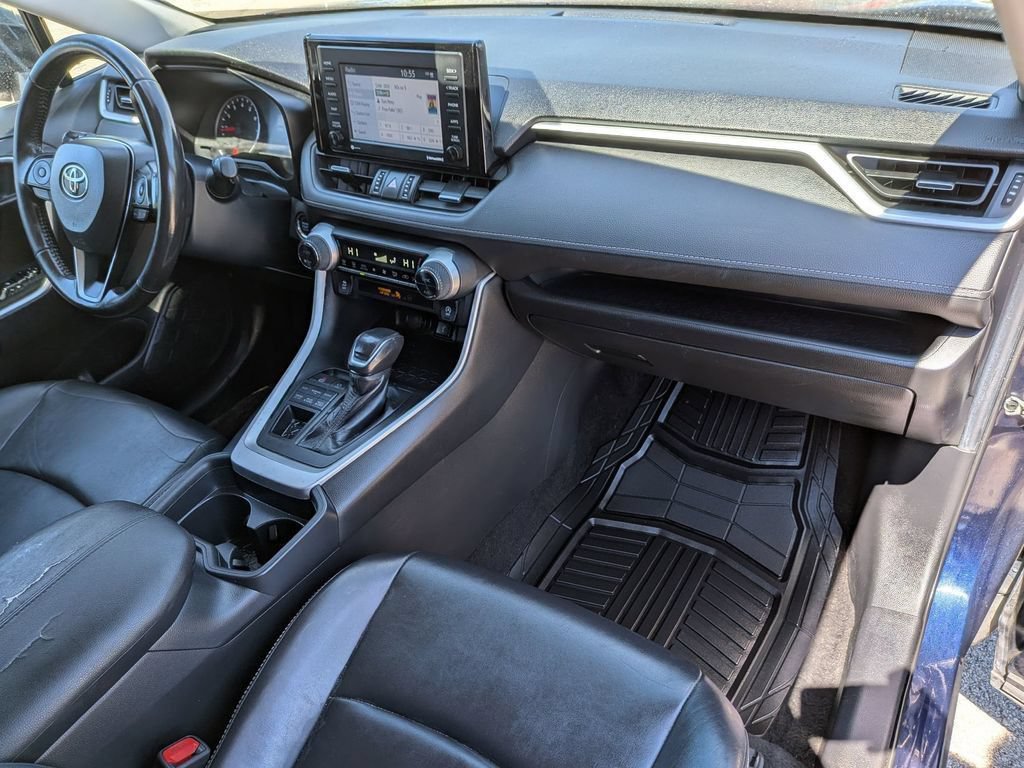 Used 2020 Toyota RAV4 XLE Premium w/ All Weather Liner Package AWD/4WD image 33