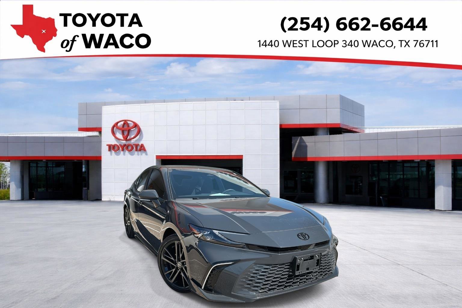 Used 2025 Toyota Camry XSE FWD image 1
