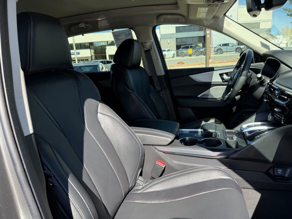 Used 2024 Acura MDX SH-AWD w/ Technology Package image 21