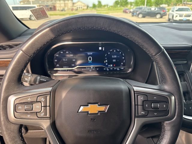 Used 2022 Chevrolet Tahoe Premier AWD/4WD image 16
