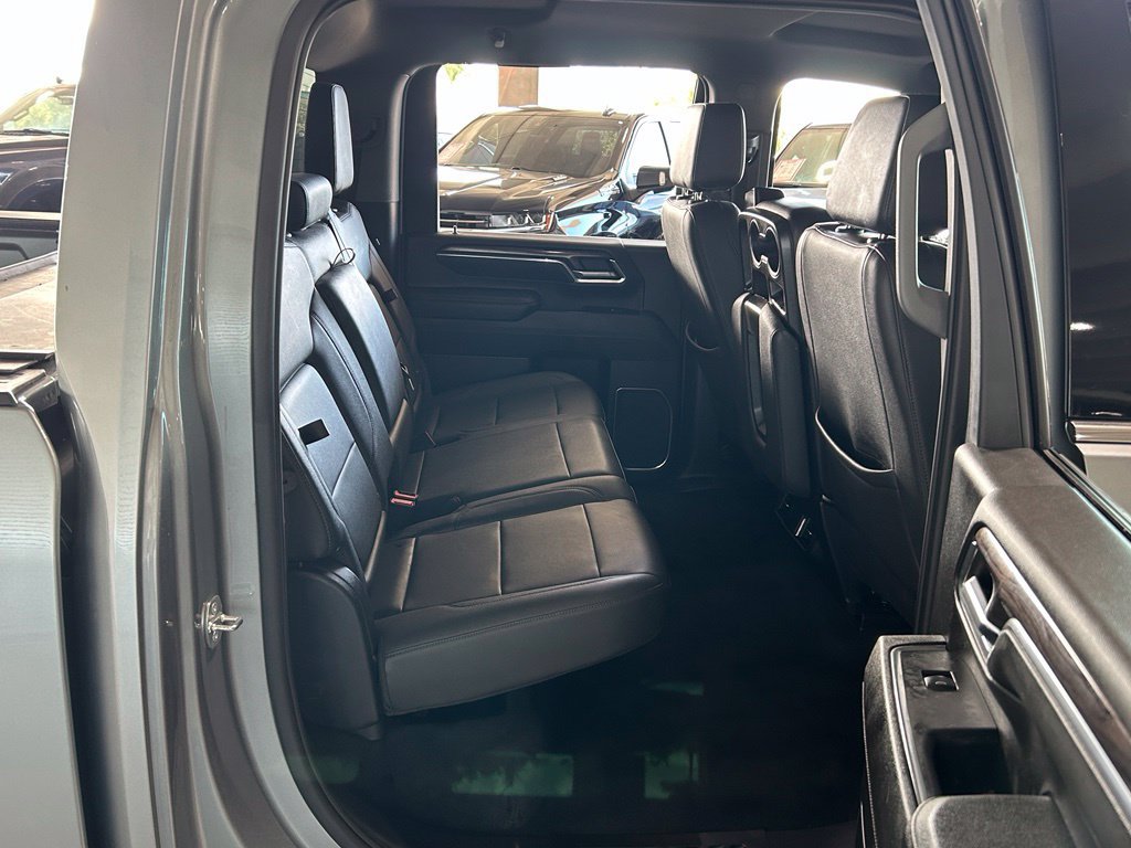 Used 2024 Chevrolet Silverado 2500 LTZ AWD/4WD image 41
