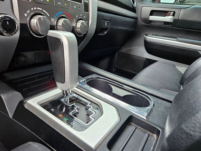 Used 2017 Toyota Tundra SR5 w/ SR5 Upgrade Package AWD/4WD image 11