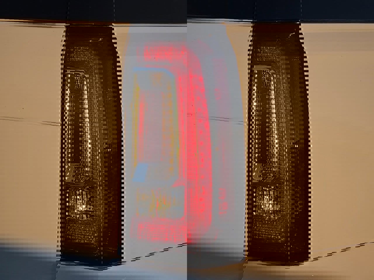 Used 2020 GMC Yukon XL SLT image 7