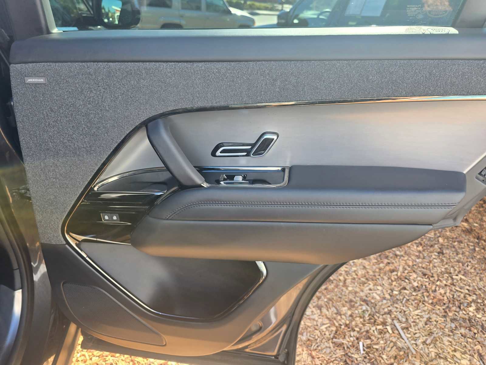 Used 2024 Land Rover Range Rover Sport SE AWD/4WD image 13