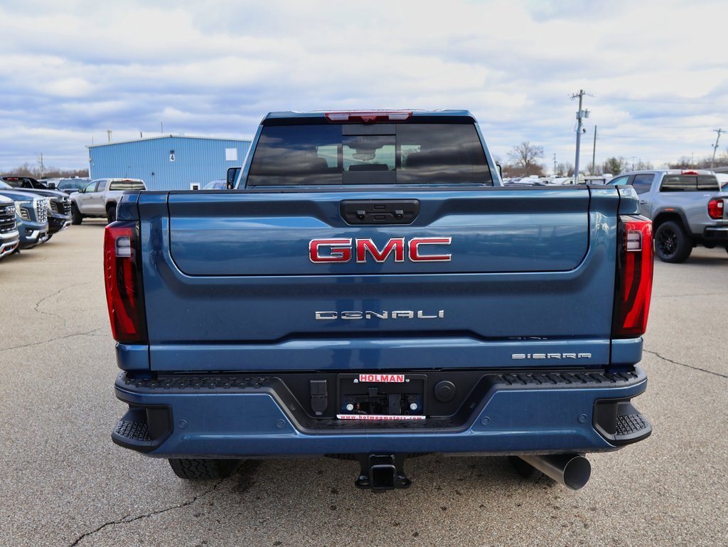 New 2026 GMC Sierra 3500 Denali w/ Denali Reserve Package image 4