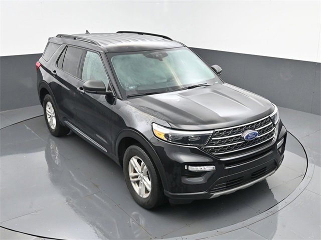 Used 2022 Ford Explorer XLT w/ Equipment Group 202A image 21