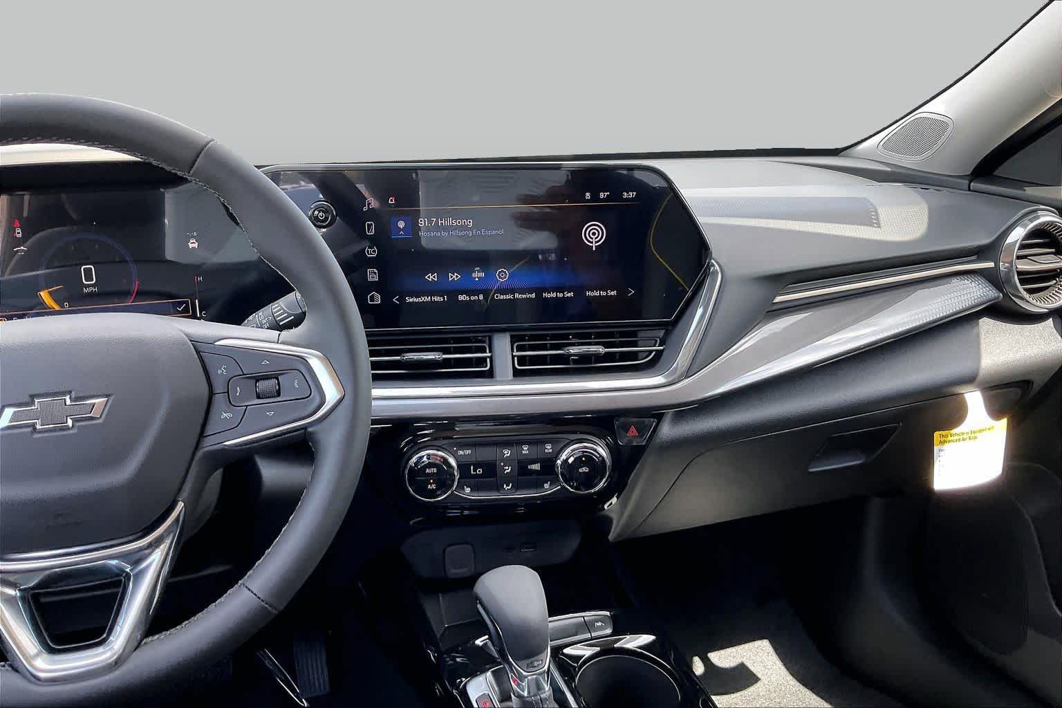 New 2026 Chevrolet Trax ACTIV w/ Driver Confidence Package FWD image 7