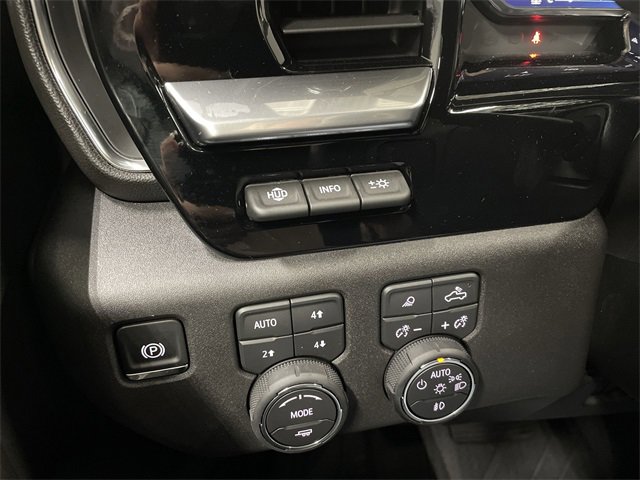 New 2026 Chevrolet Silverado 3500 LTZ w/ LTZ Convenience Package image 33