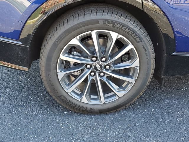 New 2025 Cadillac Lyriq Sport w/ LPO, Floor Liner Package image 7