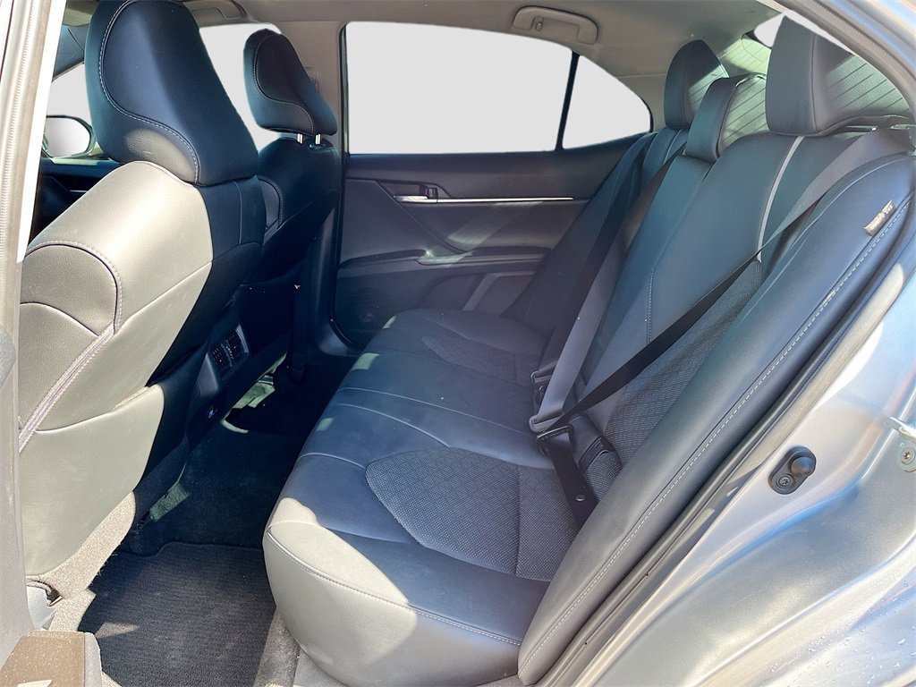Used 2021 Toyota Camry XSE image 22