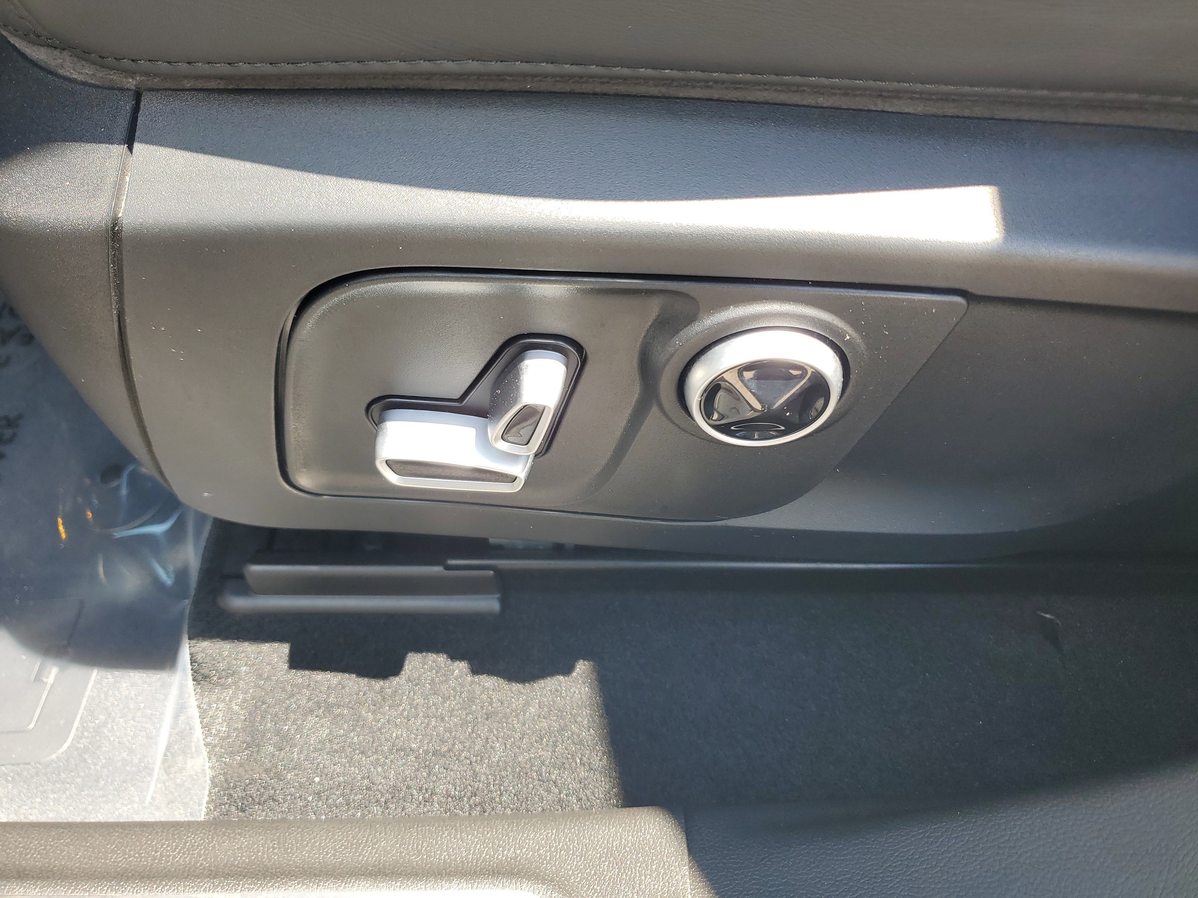 Used 2023 Maserati Levante Modena S image 24