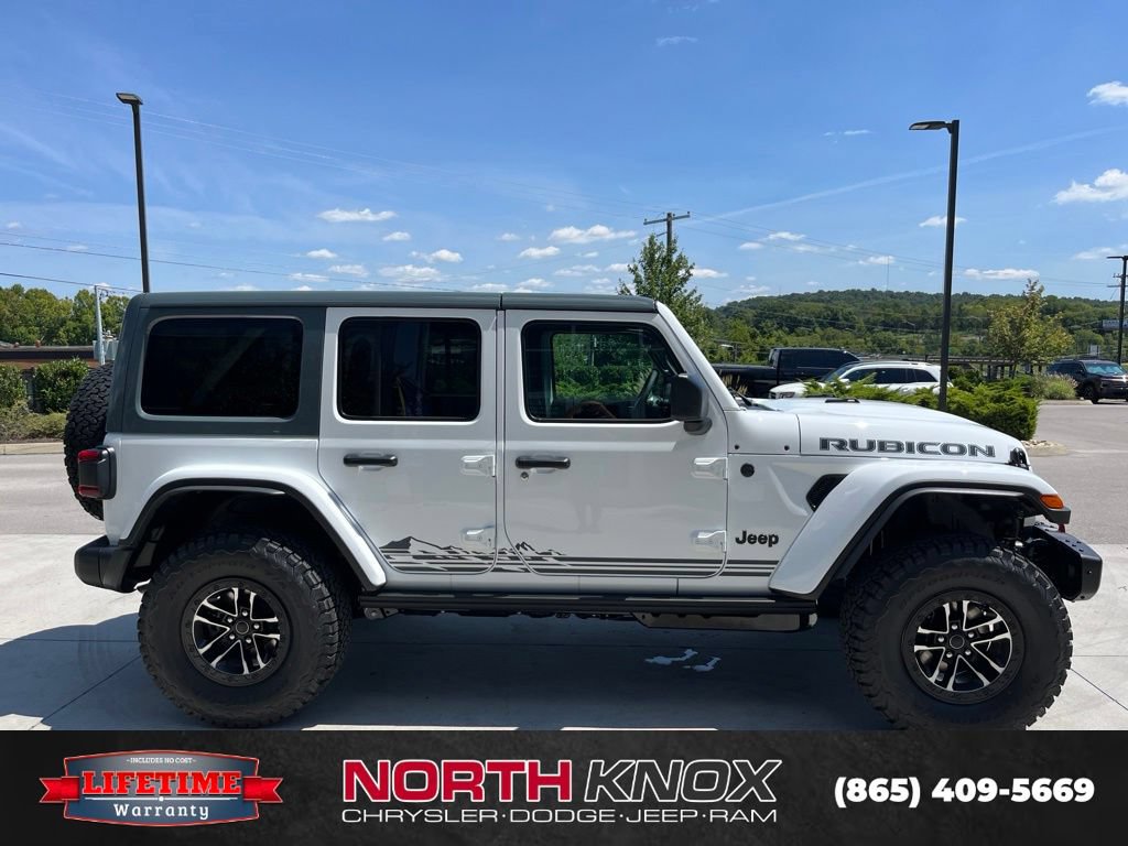 New 2026 Jeep Wrangler Unlimited Rubicon w/ Rockslide Package AWD/4WD image 20