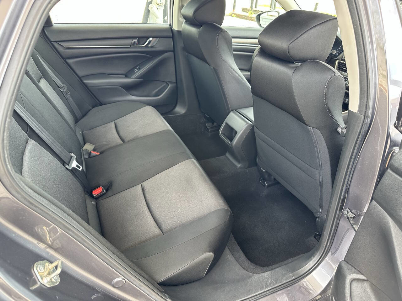 Used 2020 Honda Accord LX image 37