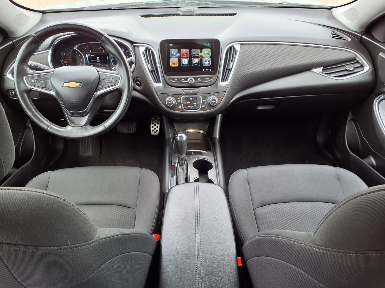 Used 2016 Chevrolet Malibu LT FWD image 12