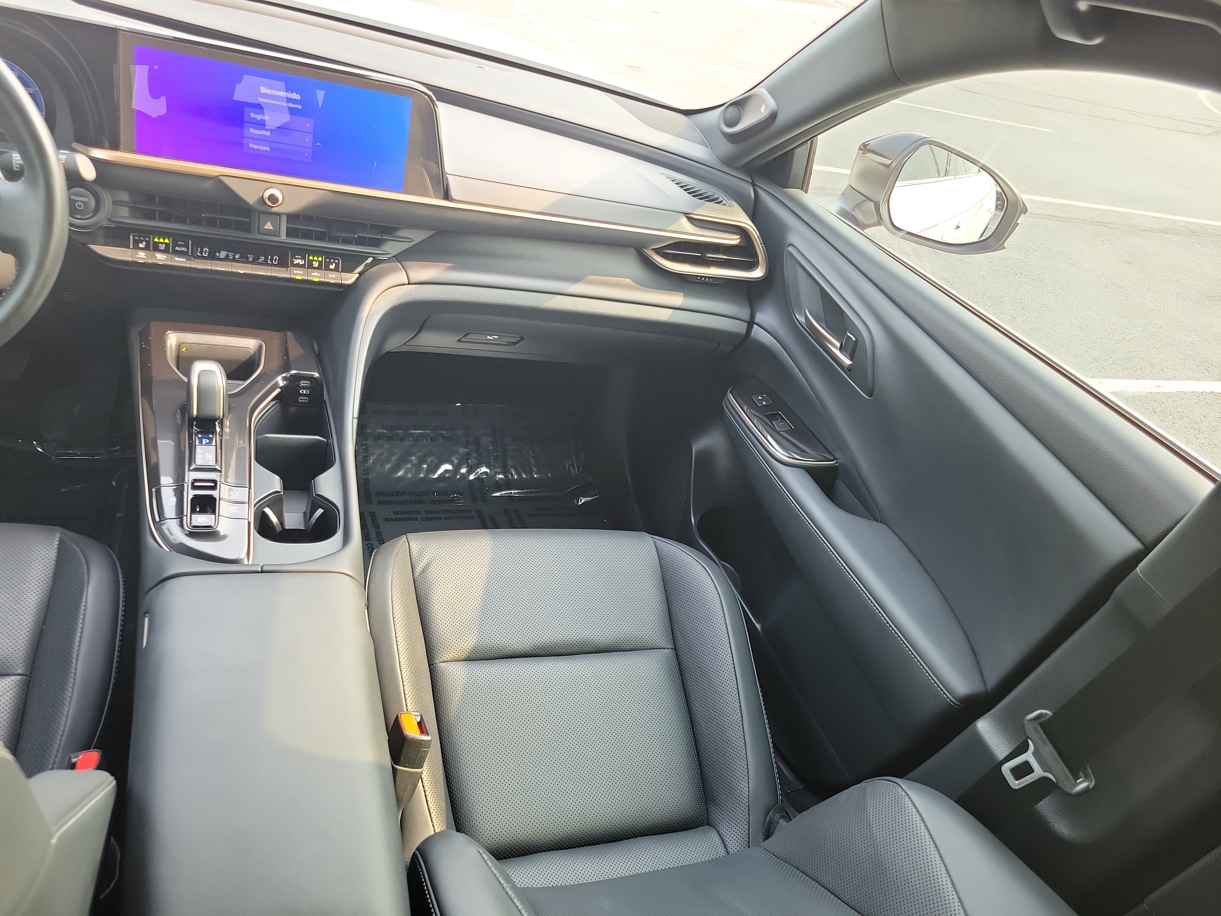Certified 2025 Toyota Crown Signia w/ Advanced Technology Package AWD/4WD image 15