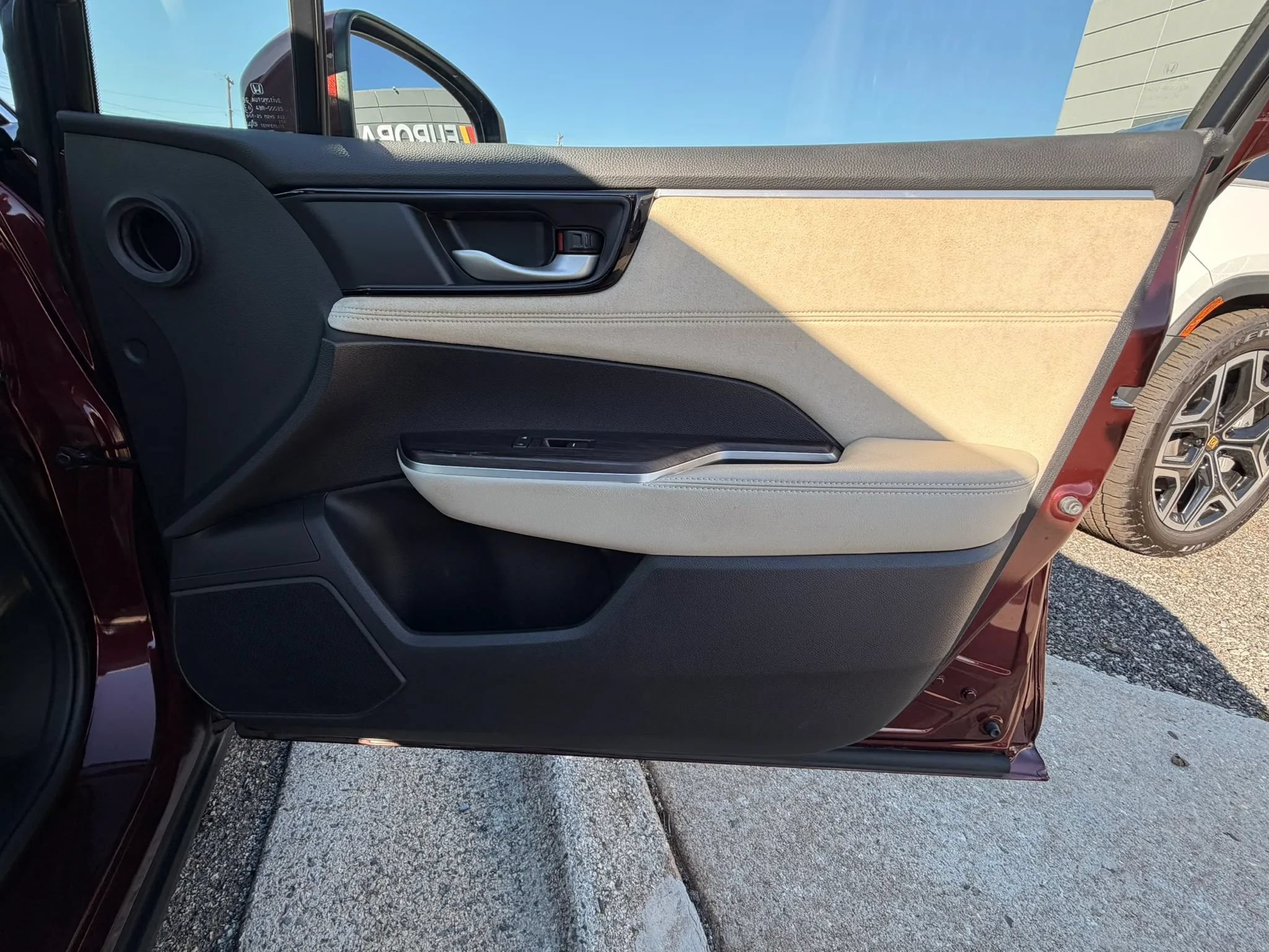 Used 2018 Honda Clarity Touring image 19