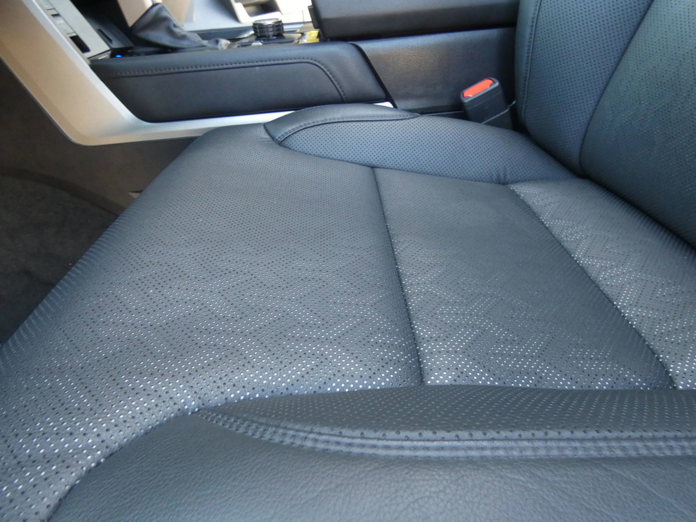 Used 2025 Toyota Tundra Limited image 59