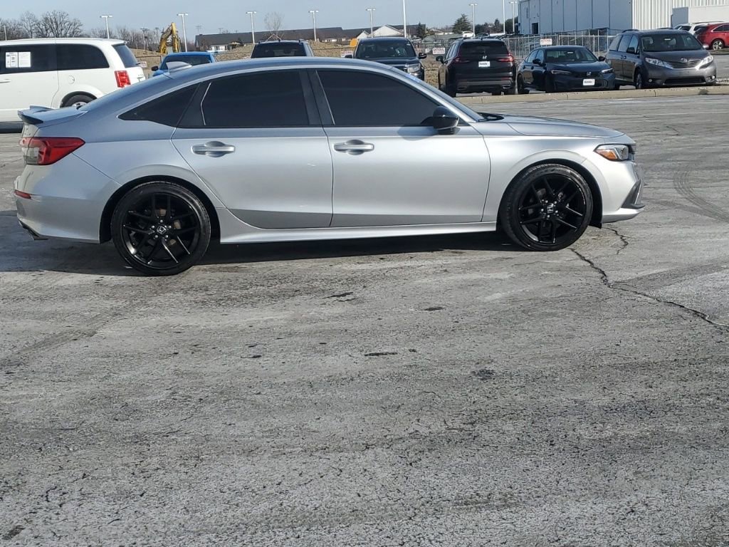 Certified 2024 Honda Civic Sport image 9