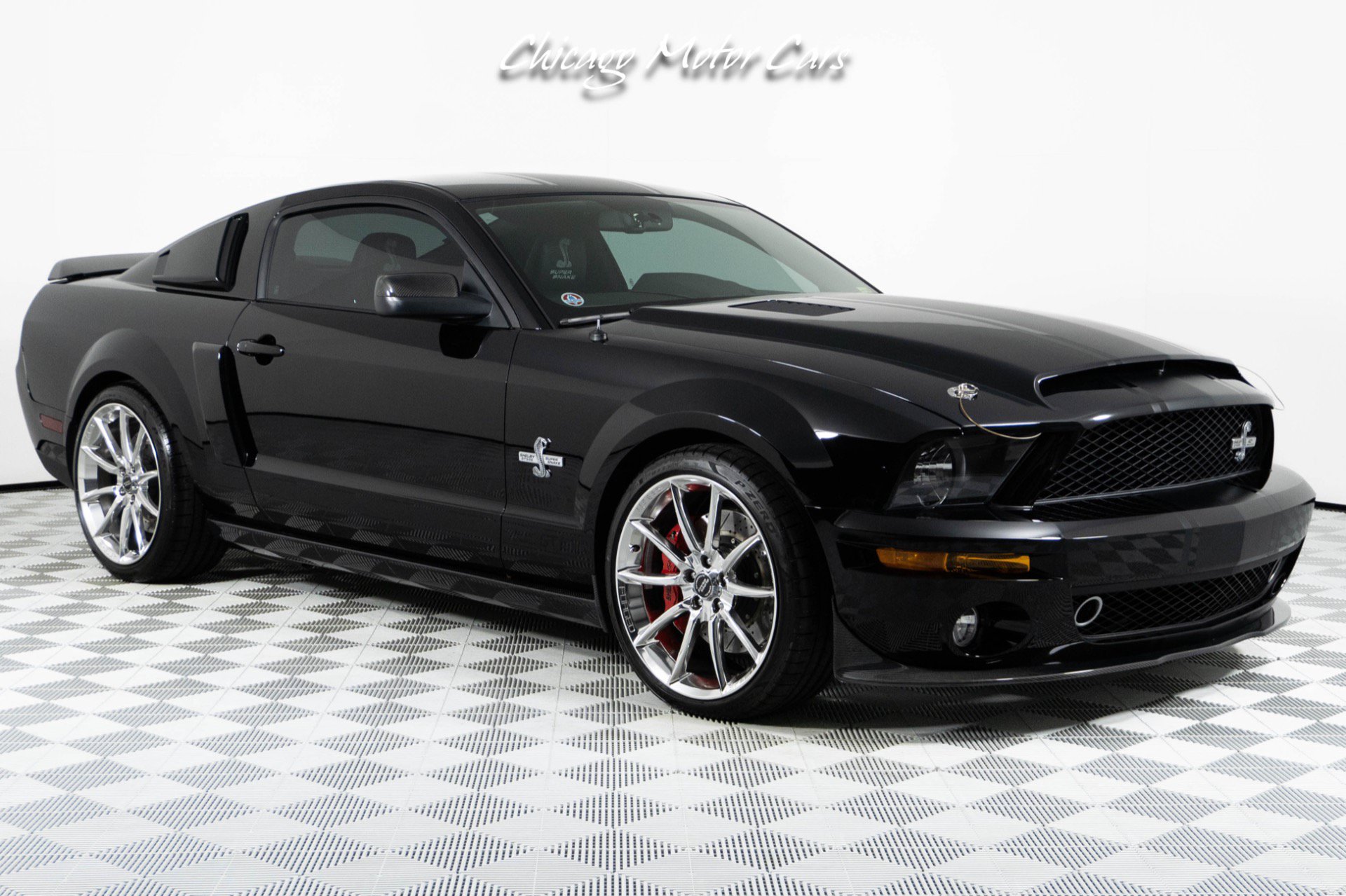 Used 2007 Ford Mustang Shelby GT500 RWD image 13