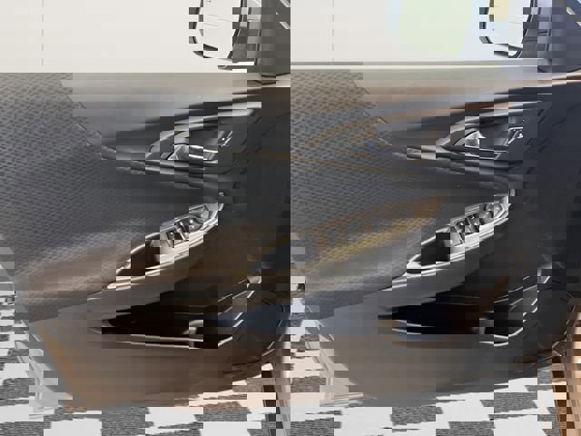 Used 2023 Chevrolet Malibu LT w/ Driver Confidence Package image 13