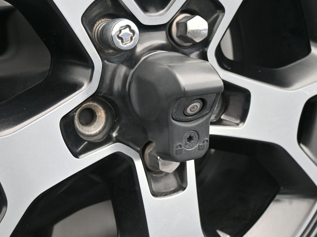 Used 2018 Jeep Wrangler Unlimited Rubicon image 37