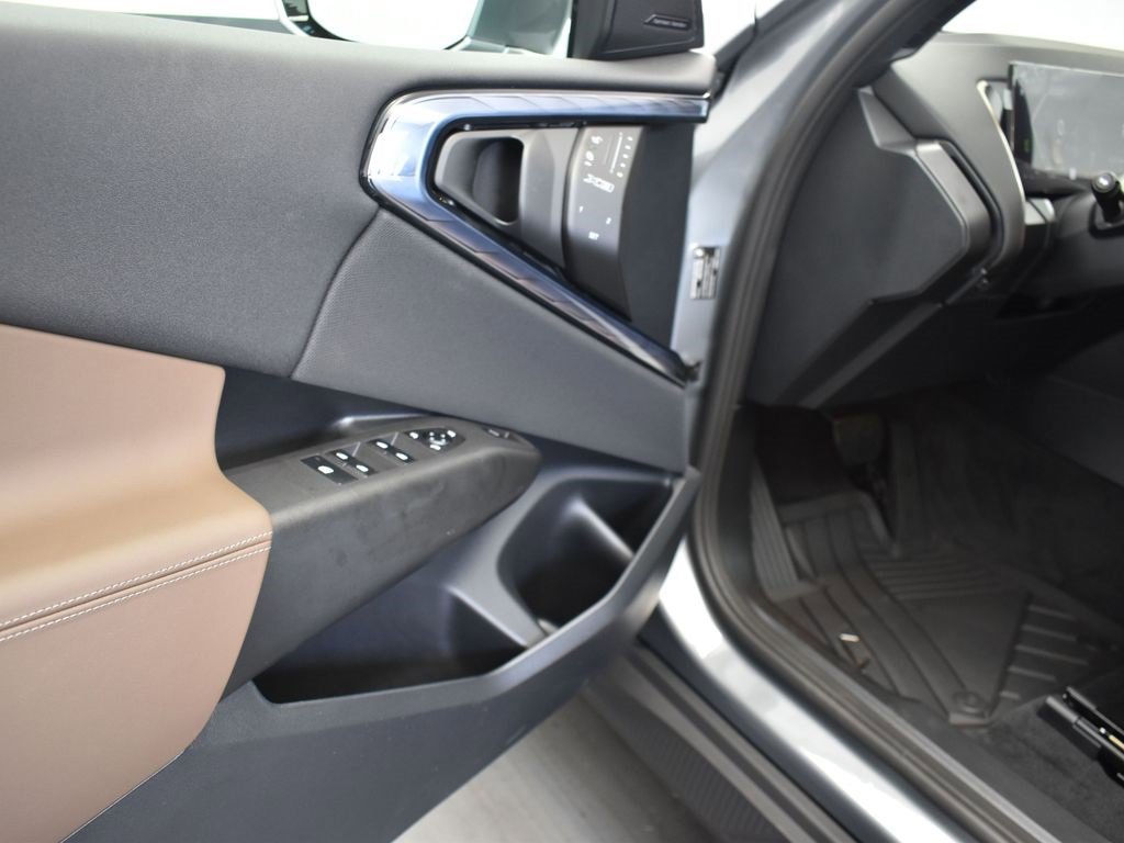 New 2025 BMW X3 xDrive30i w/ Premium Package image 11