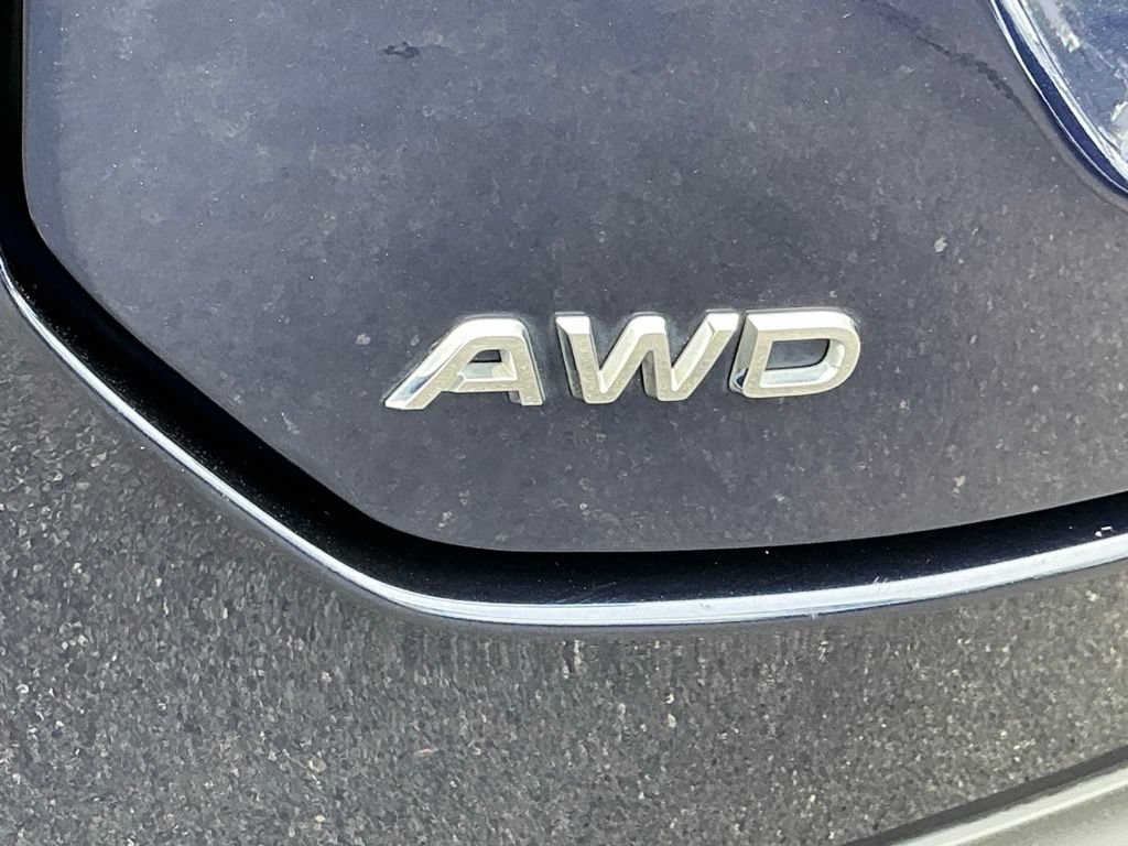 Used 2025 Honda Pilot Touring image 11