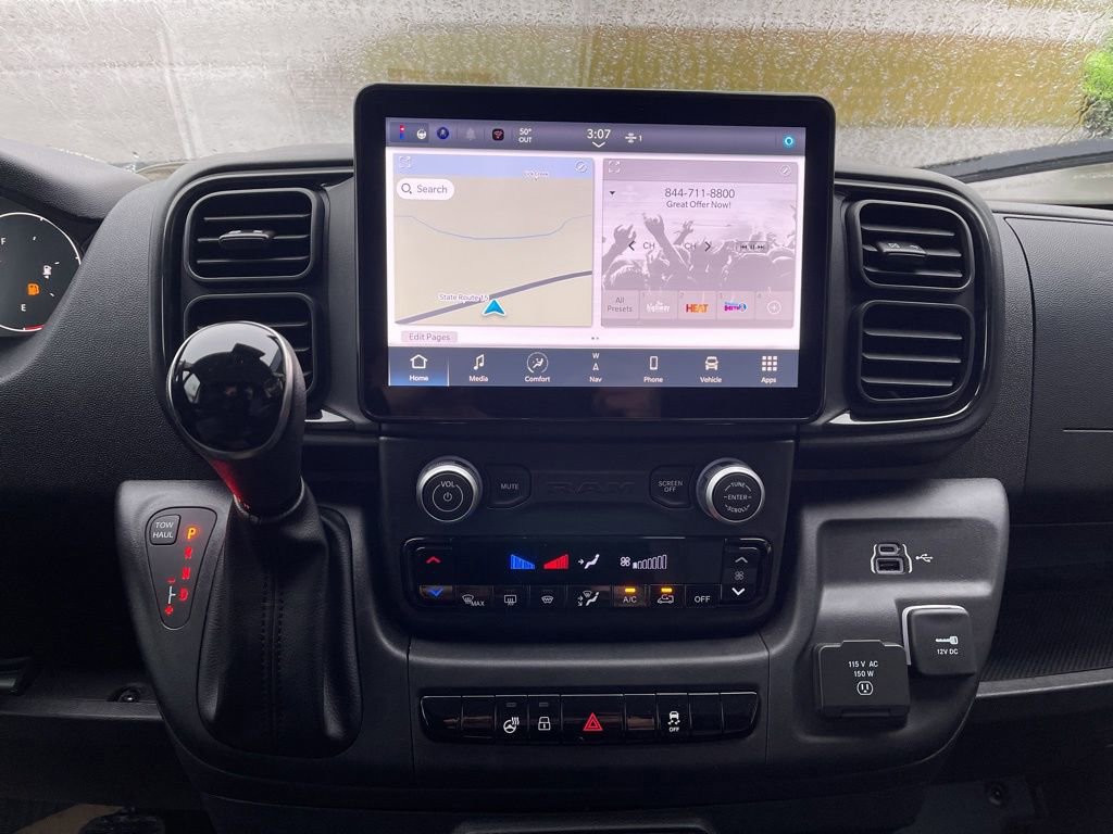 New 2025 RAM ProMaster 3500 w/ Premium Convenience Group FWD image 18