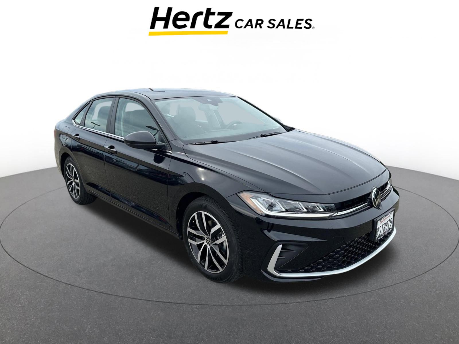 Used 2025 Volkswagen Jetta SE image 1