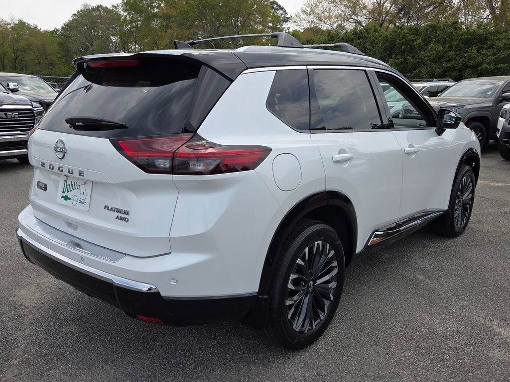 New 2026 Nissan Rogue Platinum image 10
