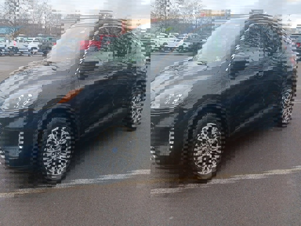 Used 2021 Ford Escape SEL w/ Technology Package image 5