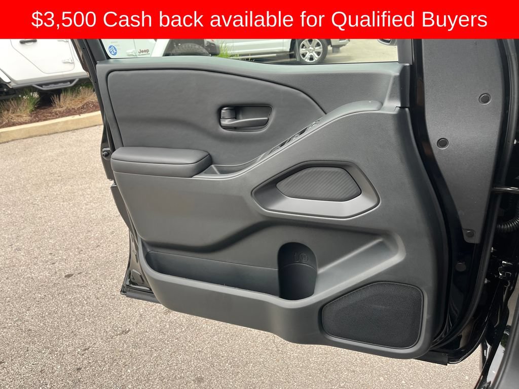 New 2026 Nissan Frontier S w/ Tow Package AWD/4WD image 12