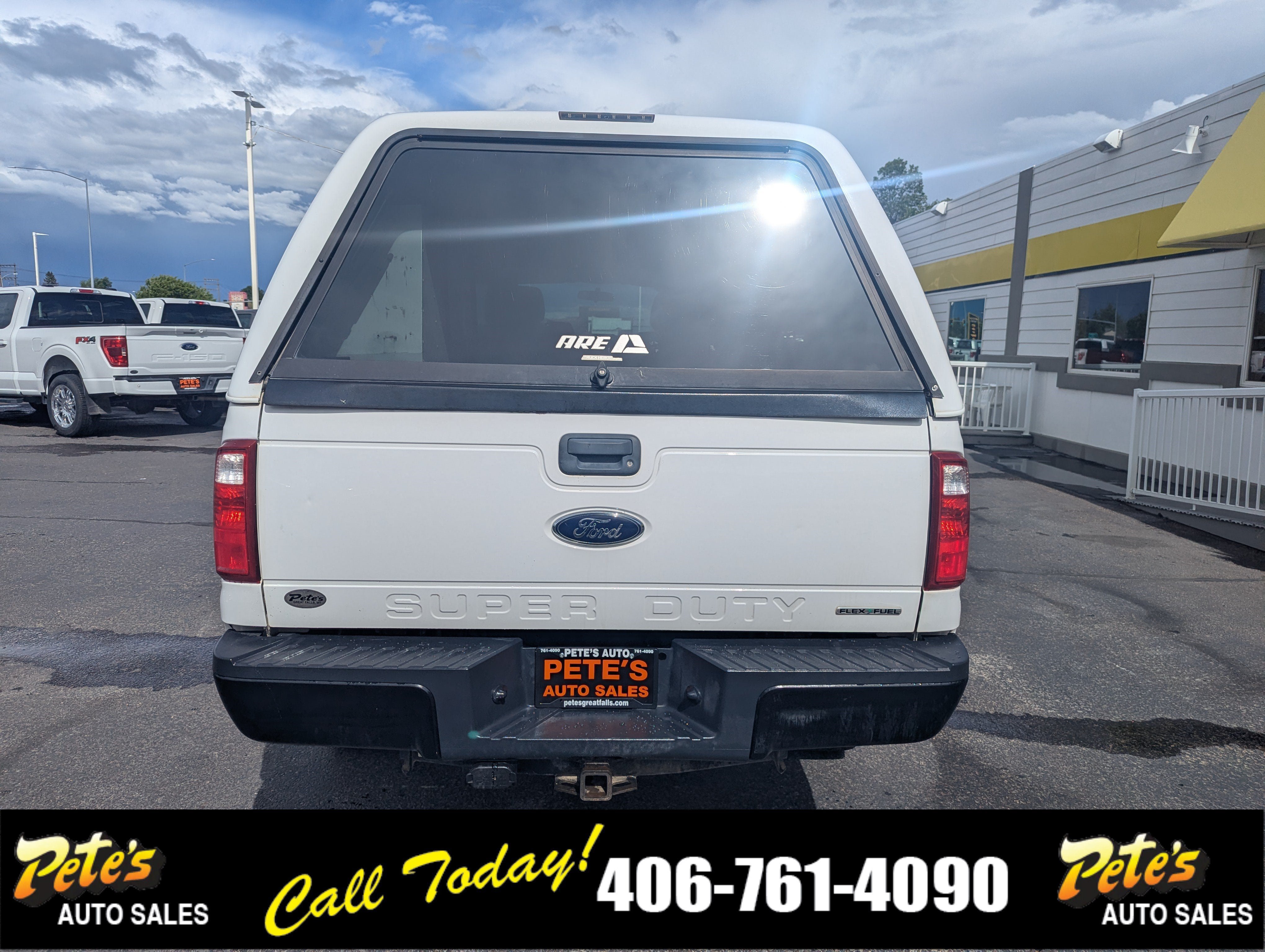 Used 2015 Ford F250 XL w/ Power Equipment Group AWD/4WD image 3