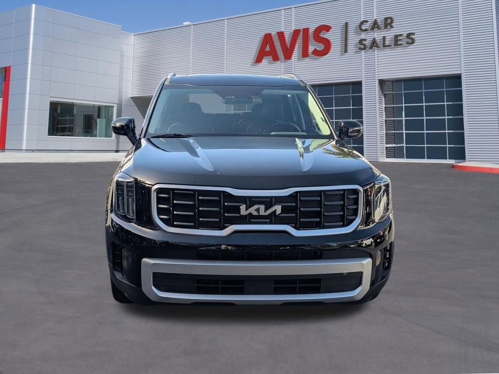 Used 2025 Kia Telluride S image 2