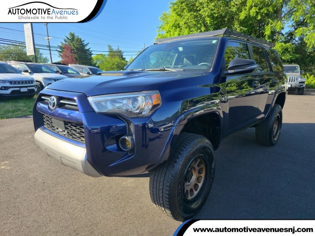 Used 2024 Toyota 4Runner TRD Off-Road Premium w/ Moonroof Package AWD/4WD image 1