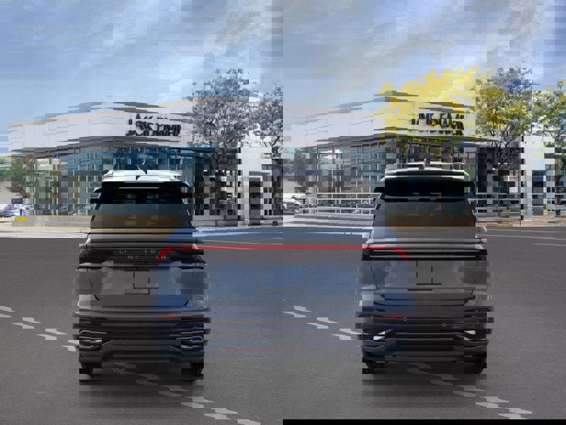 New 2026 Lincoln Nautilus Reserve image 5