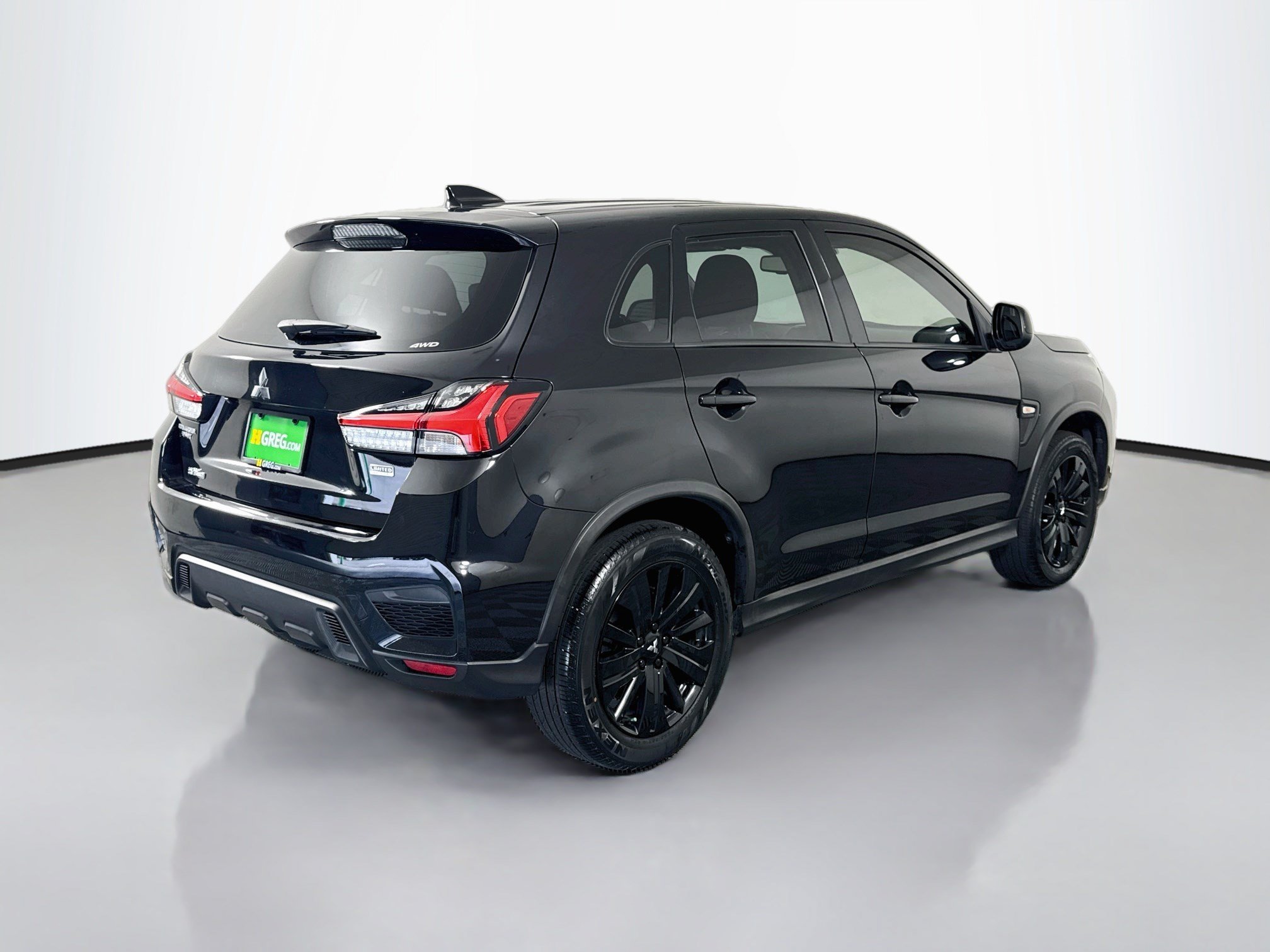 Used 2024 Mitsubishi Outlander Sport LE AWD/4WD image 10