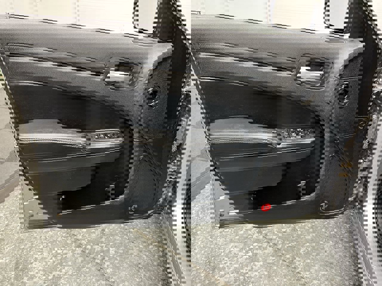 Used 2013 Chrysler 300 S image 7