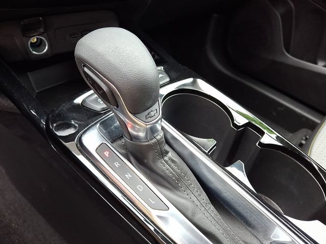 Used 2025 Chevrolet Trax LT FWD image 15