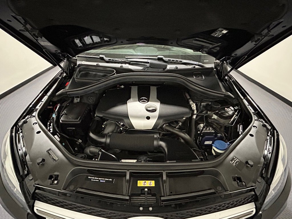 Used 2016 Mercedes-Benz GLE 300d 300D 4MATIC image 17