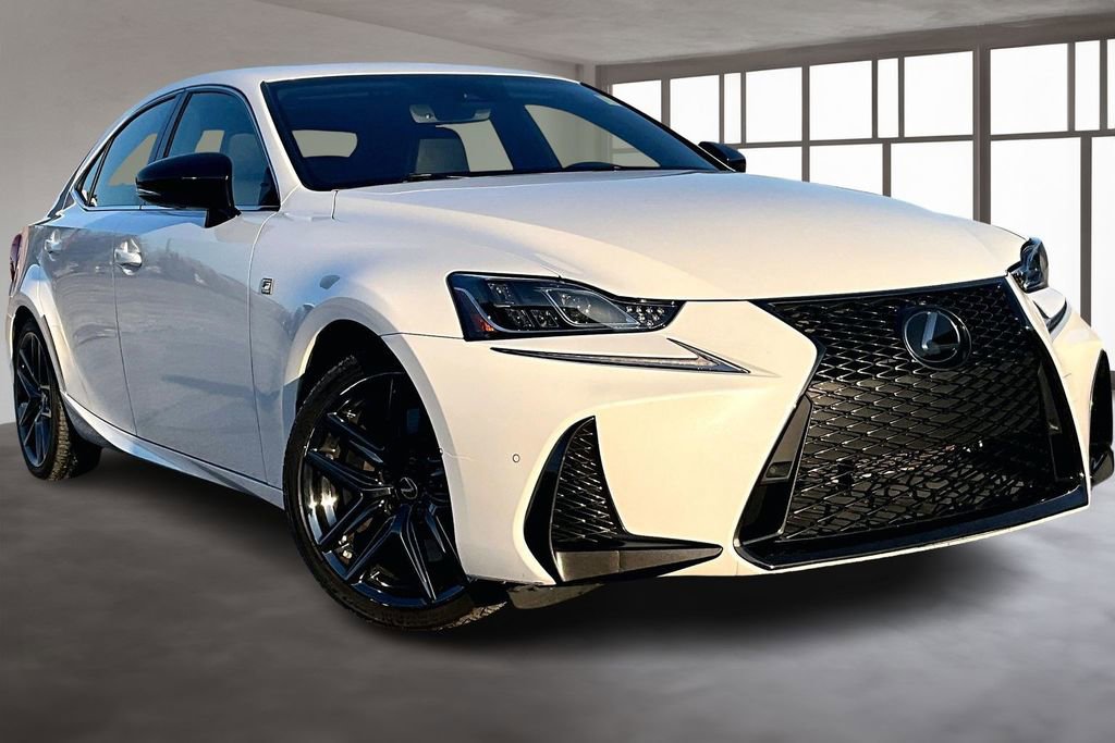 Used 2019 Lexus IS 300 image 3