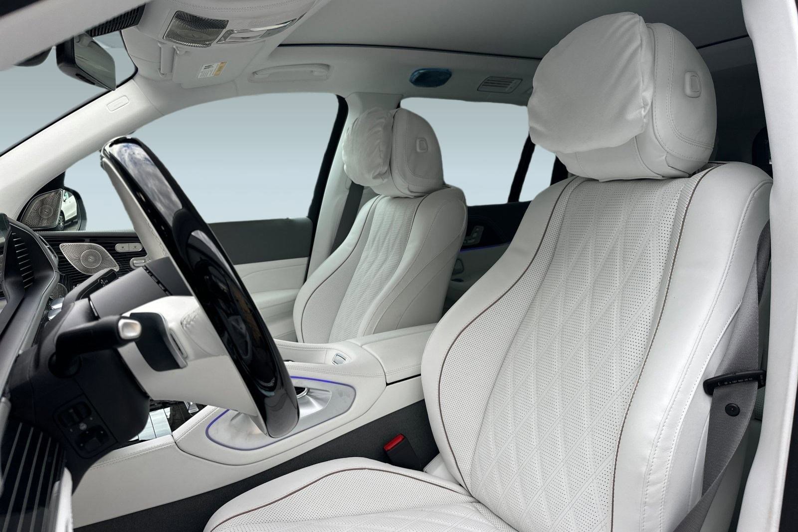 New 2026 Mercedes-Benz Maybach GLS 600 4MATIC image 5