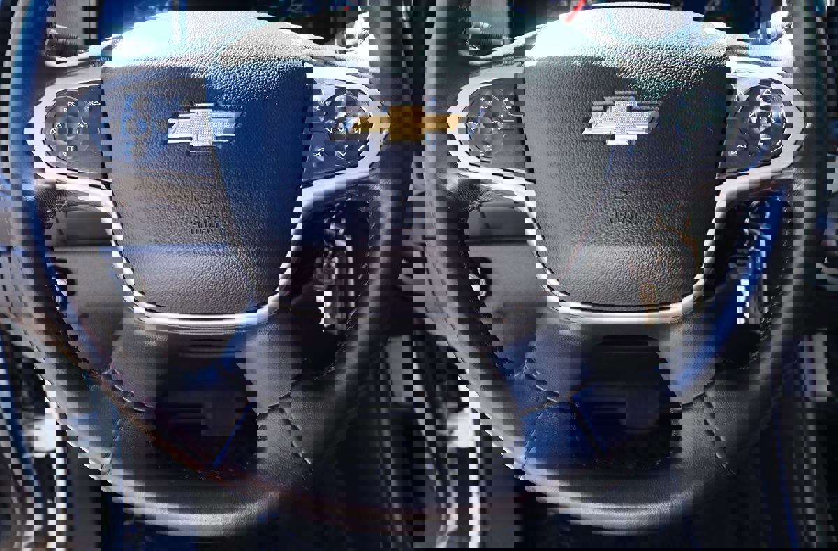 Used 2022 Chevrolet Colorado LT w/ Fleet Safety Package image 46