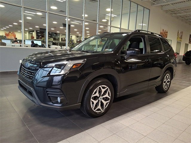 Certified 2023 Subaru Forester Premium image 3